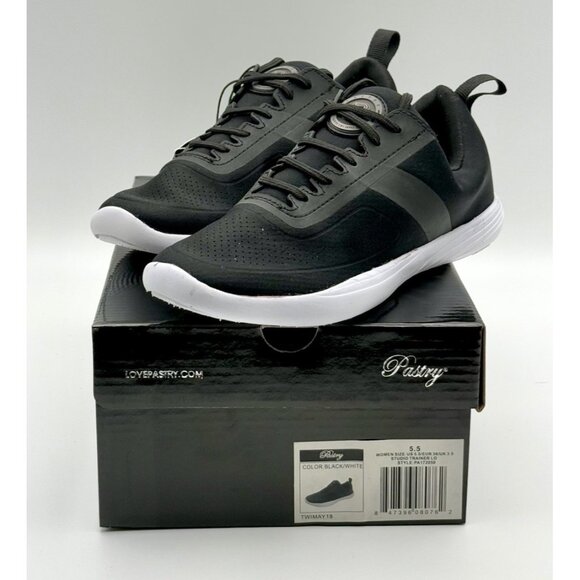 Pastry Studio Trainer Lo Women's Shoes With Memory Foam Size 5.5 New With Box - Picture 1 of 7